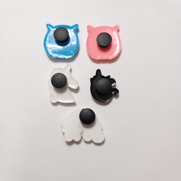 Owls, Unicorns, and Rainbow CROCS Charms, Set of 5 NWOT - Picture 2 of 2